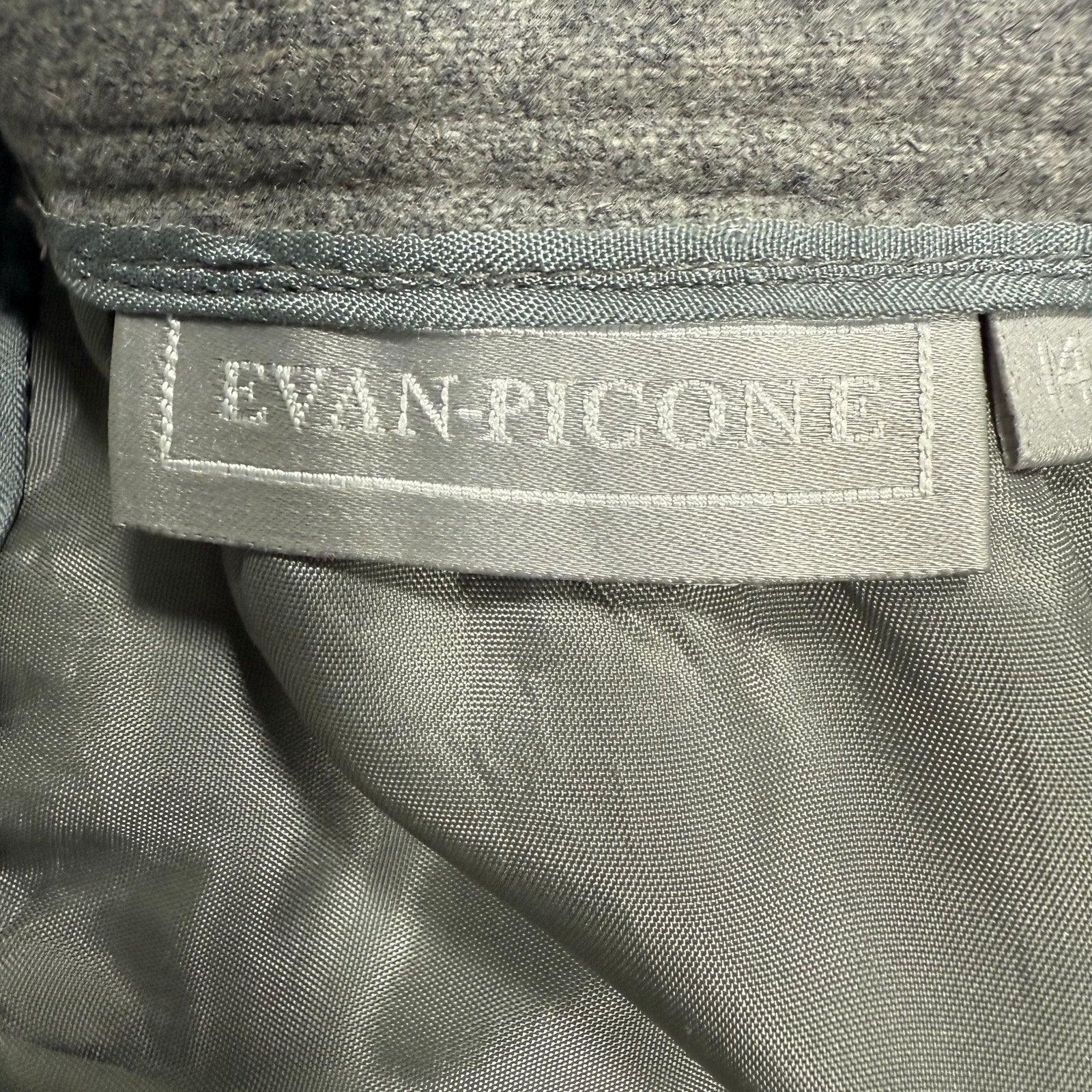 Vintage 80s Women's 14 Evan-Picone Wool Gray Skirt Suit Set USA Made