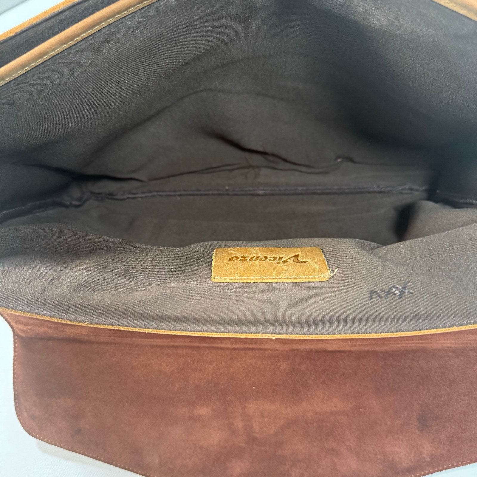 Vintage 90s Brown Camel Leather Briefcase Laptop Messenger Bag Vicenzo