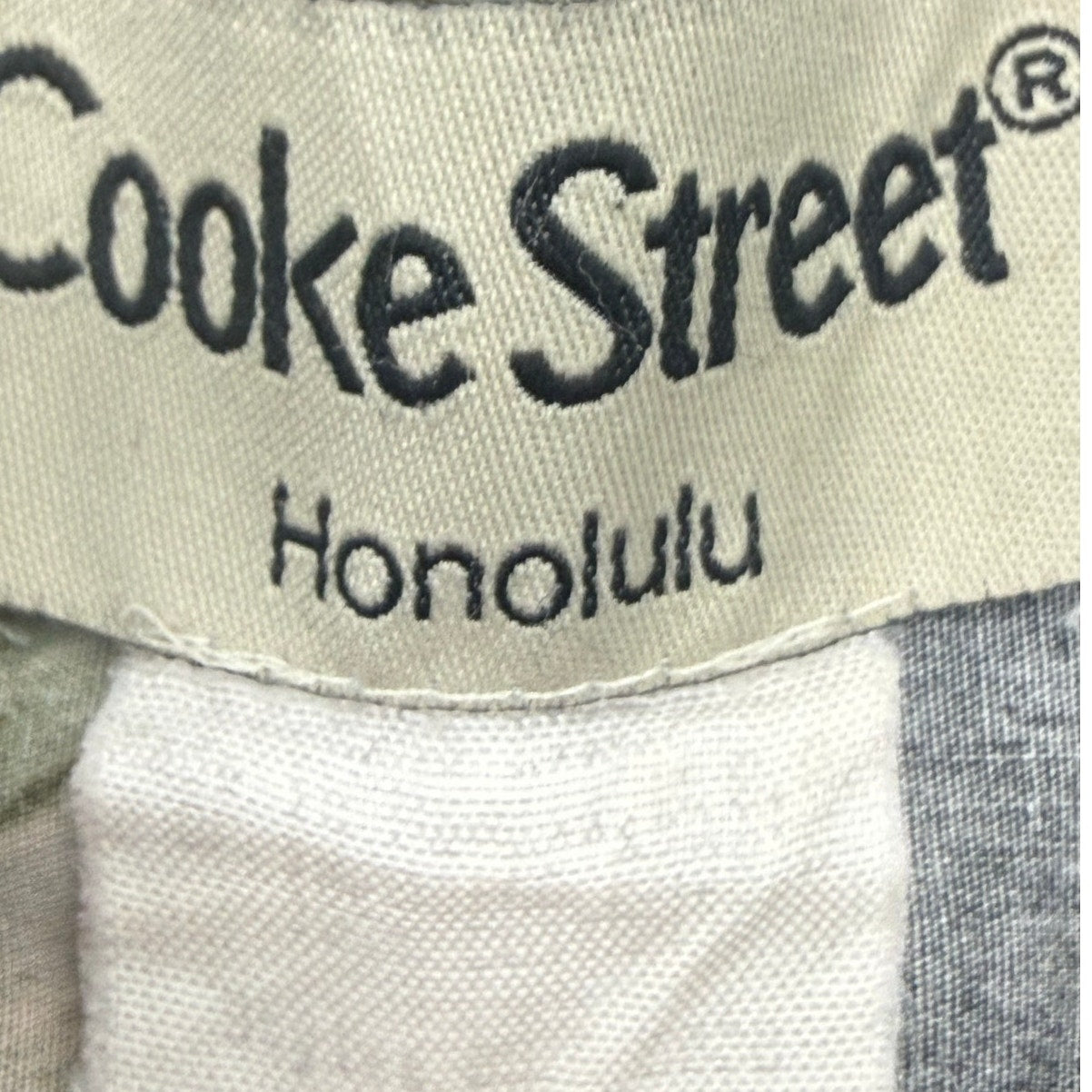 Vintage 90s Men's Large Cooke Street Honolulu Floral Hawaiian Shirt
