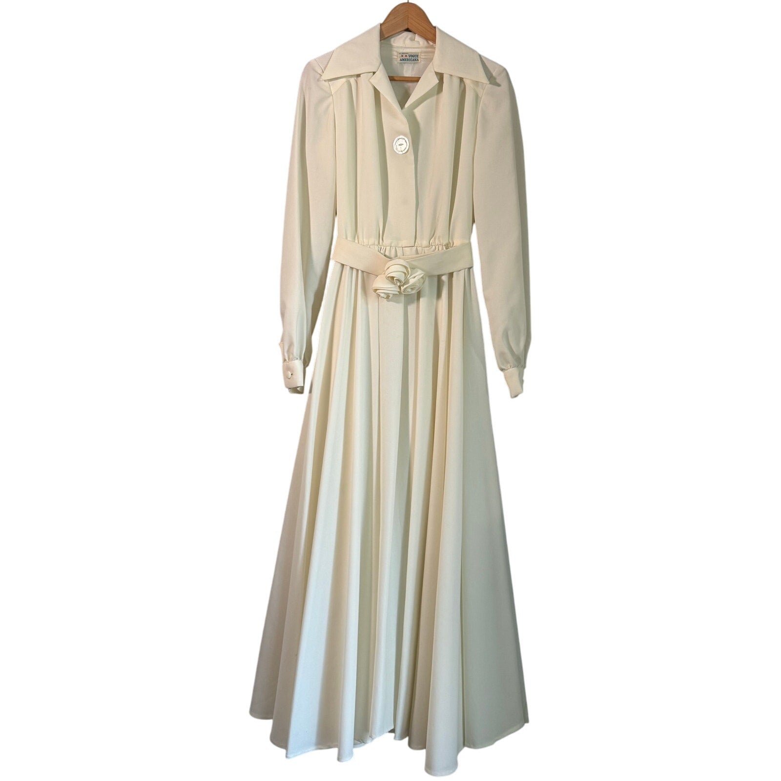 Vintage 70s Women's XS Maxi Dress Rosette Vogue Americana Cream Belted