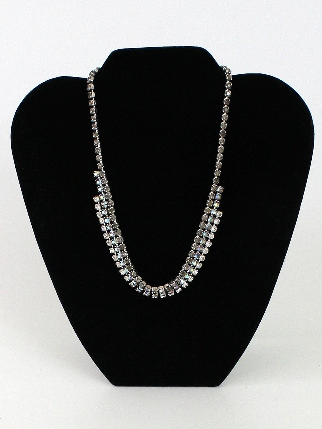 Womens Accessories - Art Deco Style Necklace