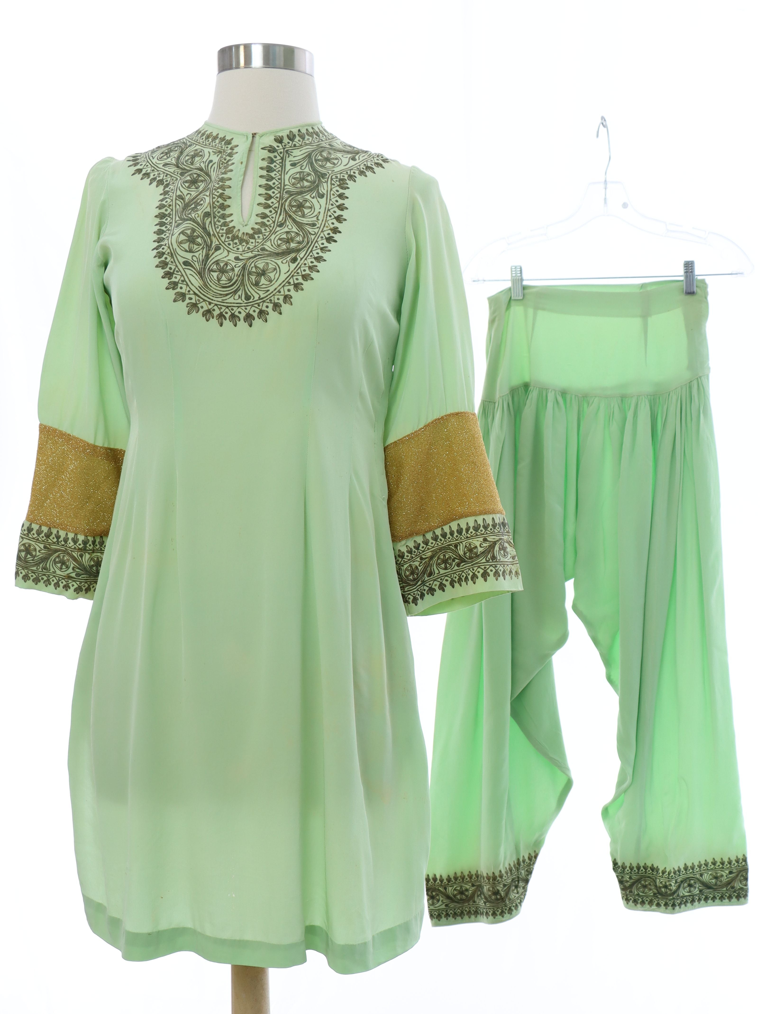 Womens Salwar Kameez Style Two Piece Suit