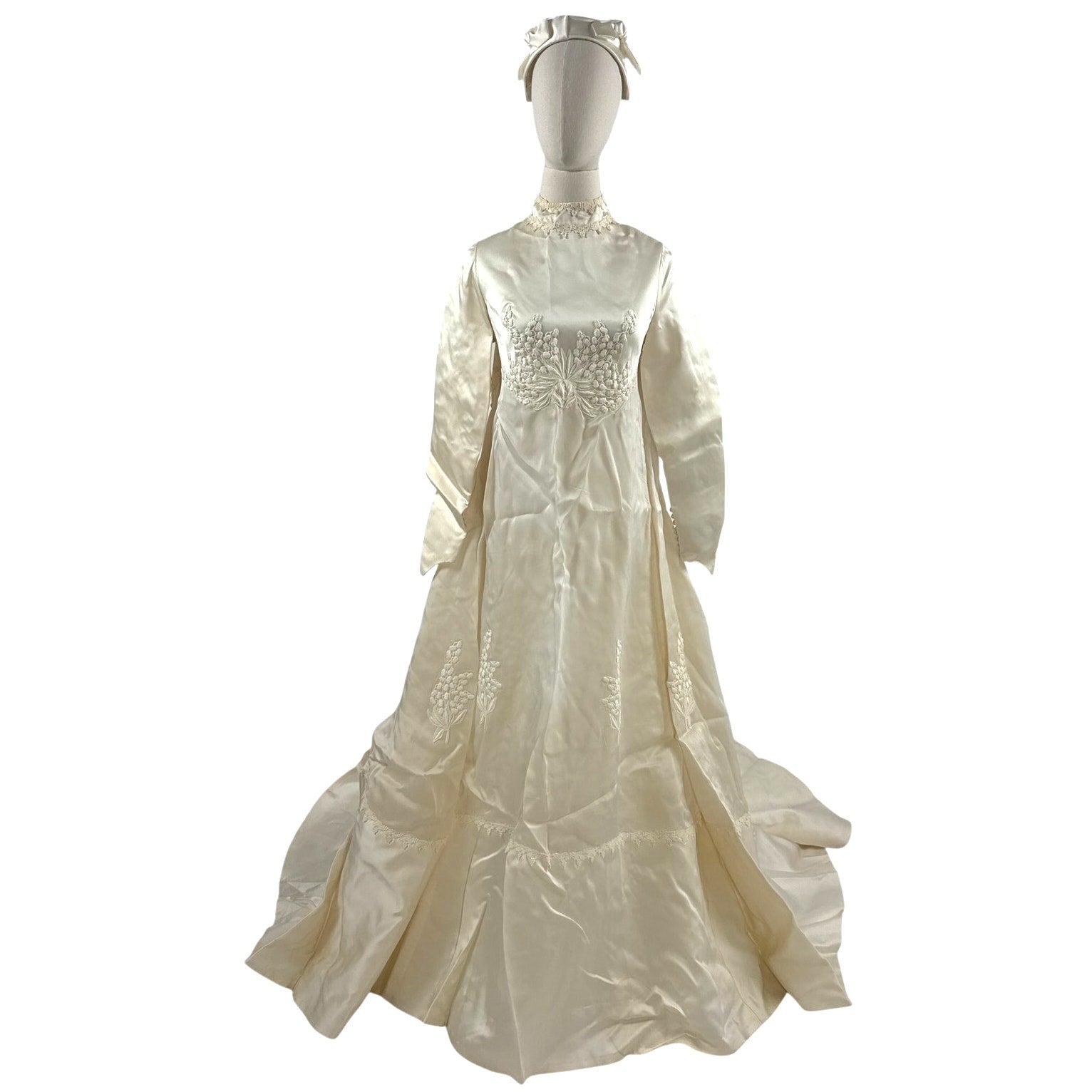 Vintage 1960s William Cahill Ivory Satin Wedding Dress Train Women's XS