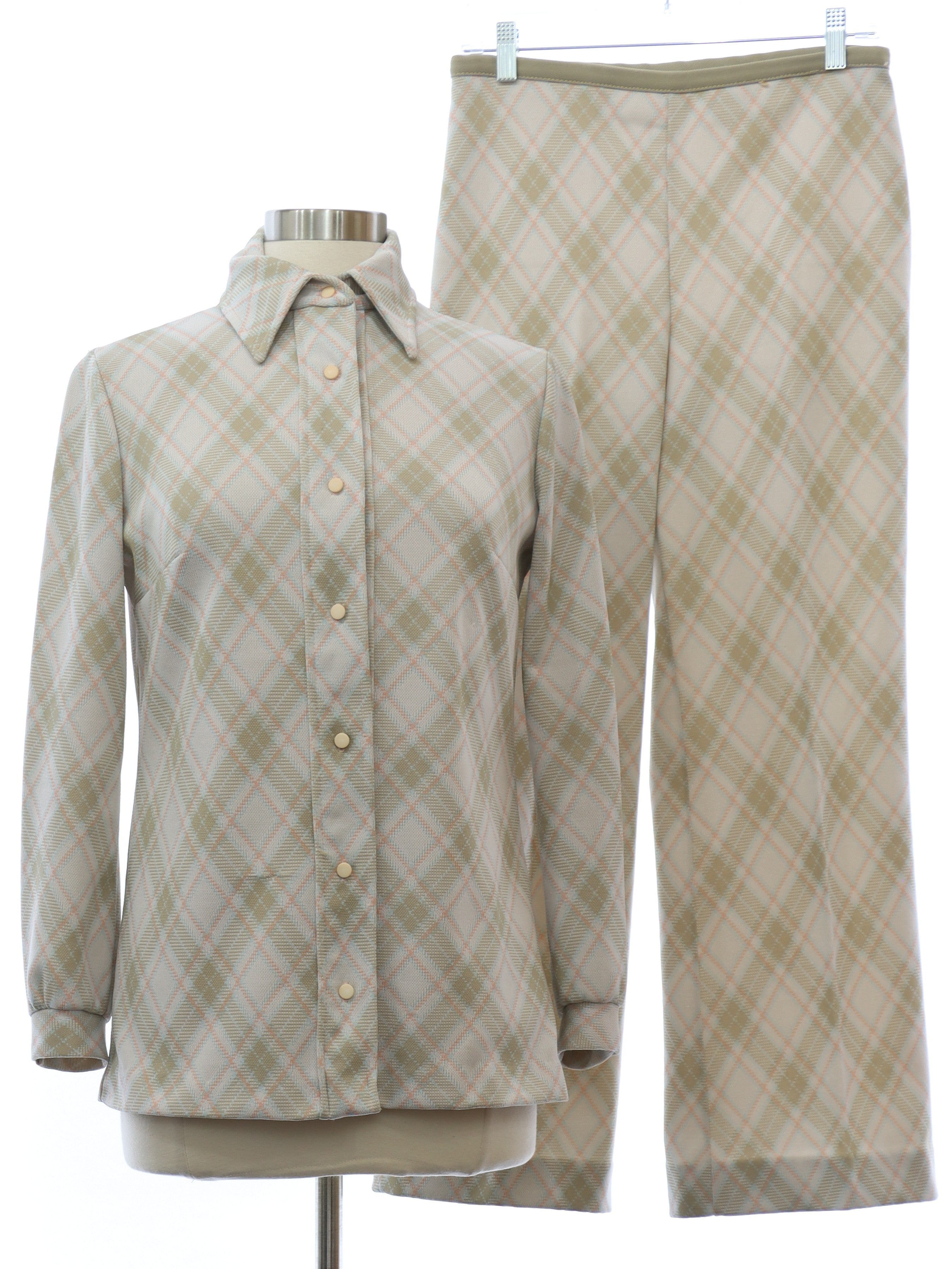 Womens Knit Leisure Suit
