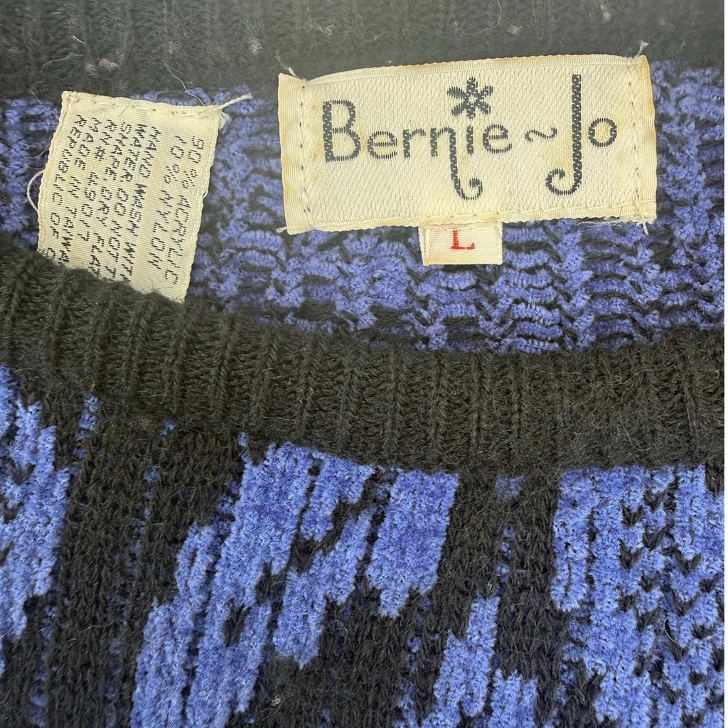 Vintage 80s Bernie-Jo Women's Large Purple Black Leaf Print Knit Sweater