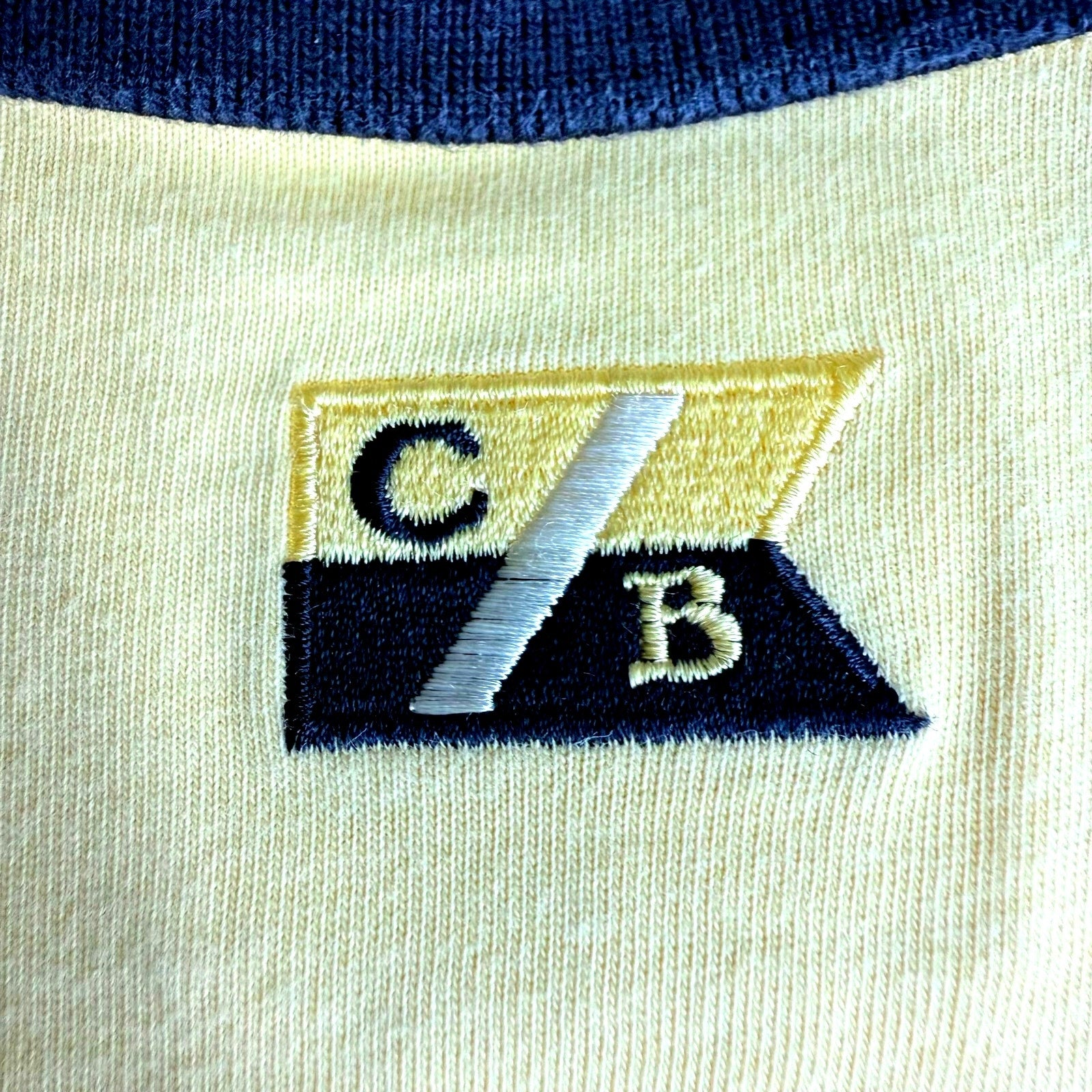 Vintage 90s WA Huskies Polo Shirt Men's XXL pale Yellow 100% Cotton Cutter Buck