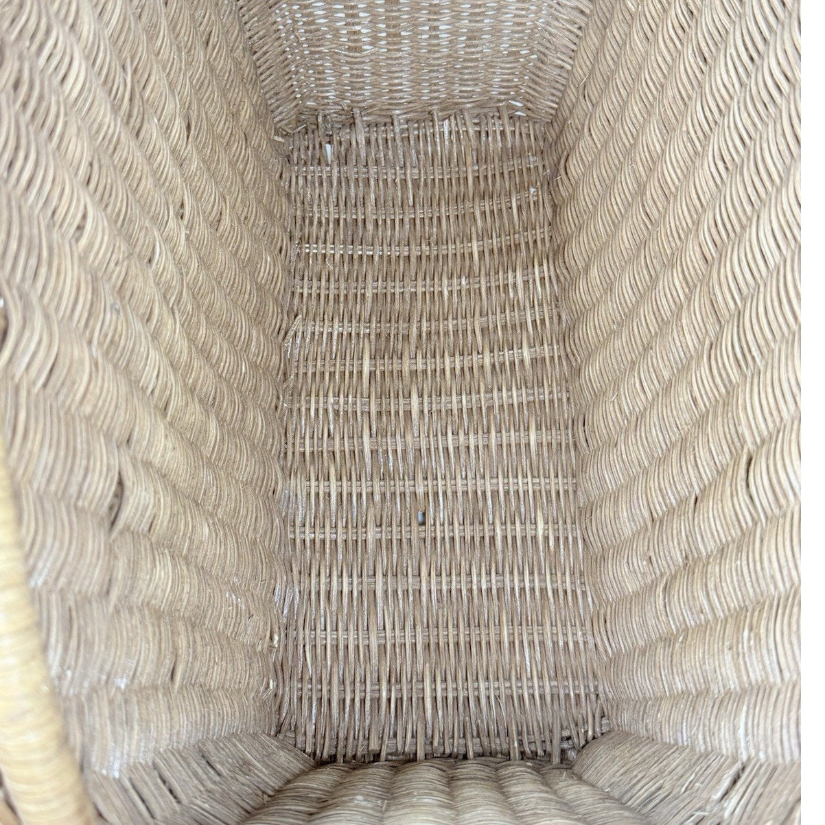 Vintage 80s French Country Wicker Basket Magazine Holder Basket Apple Accent
