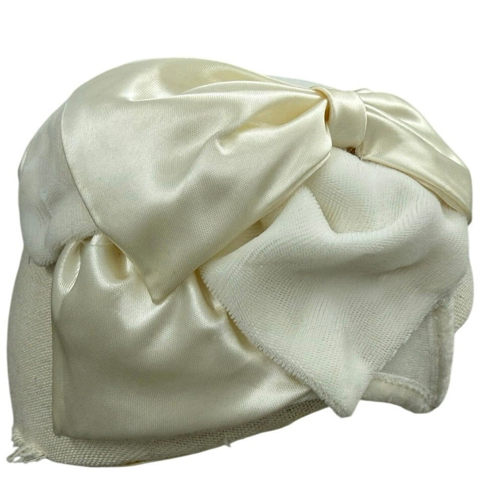 Vintage 1950s Clover Lane White Satin Velveteen Bow Cap Hat
