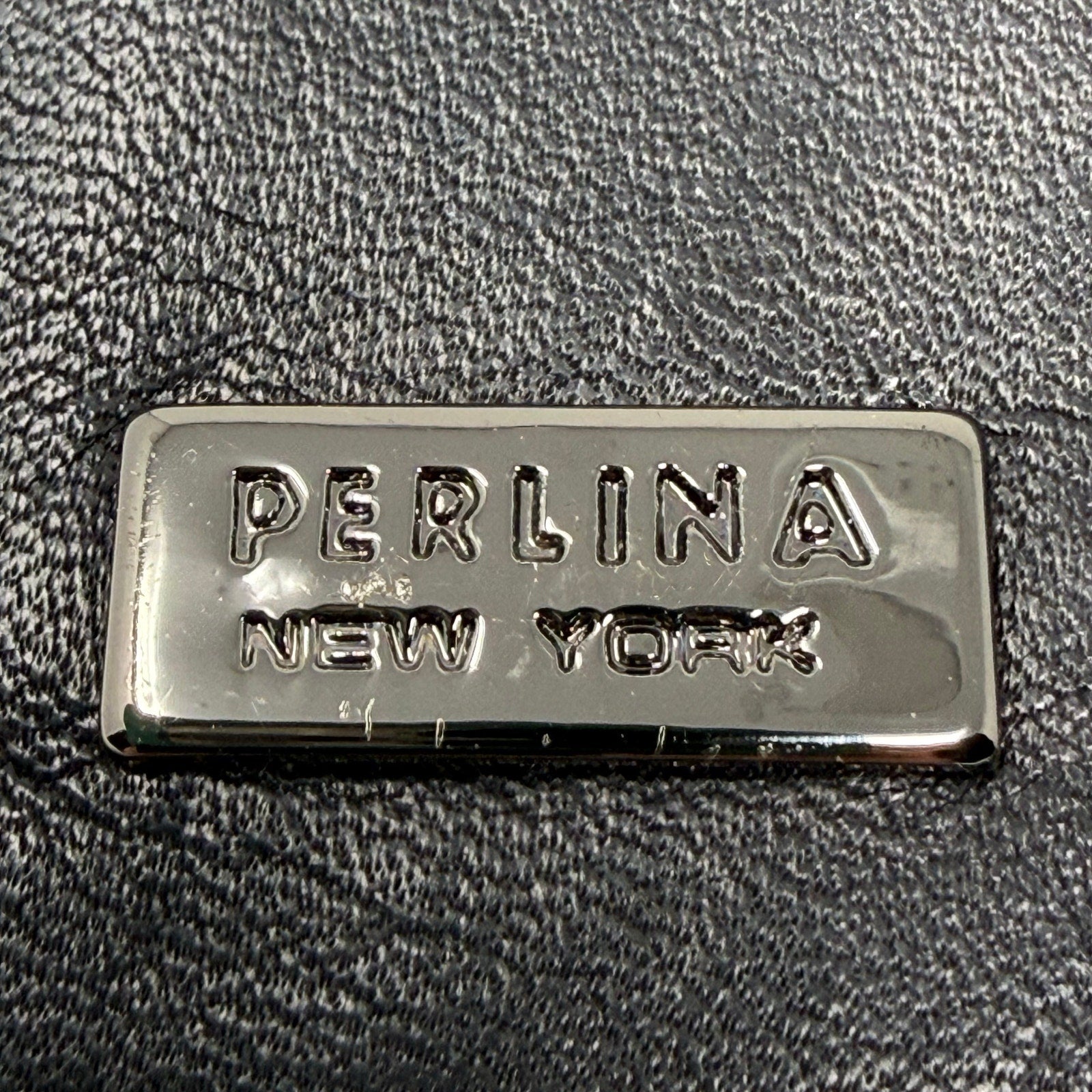 Vintage 00s Perlina New York Black Leather Wallet Clutch Organizer Zip Pocket