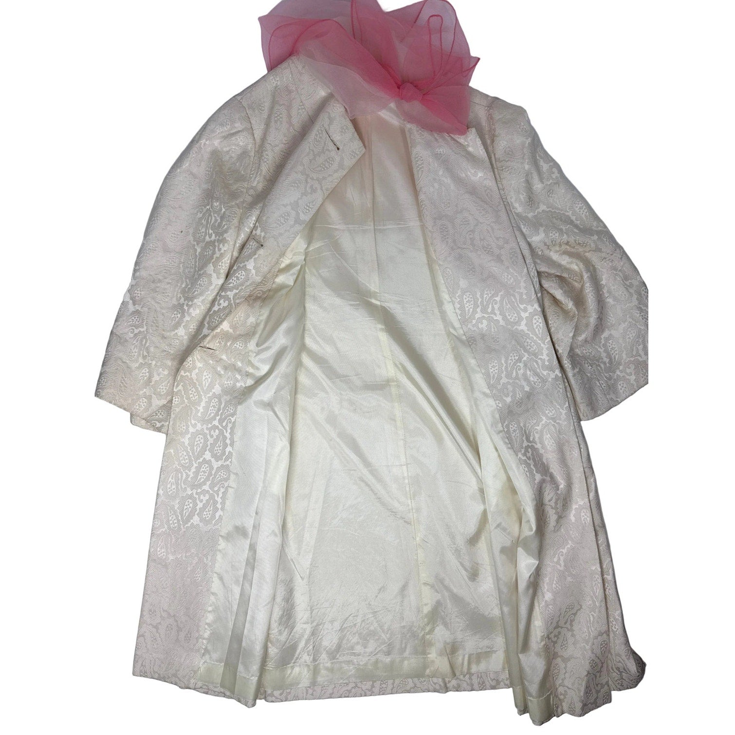 Vintage 60s Cream Paisley Flocked Coat Rayon A-Line Pink Scarf Trim Women’s XL