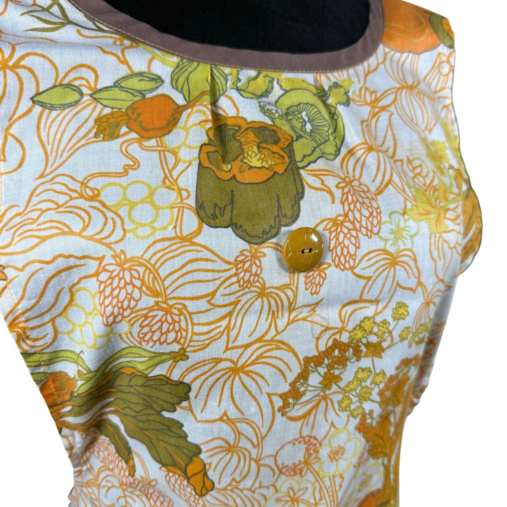 Vintage 1970s Harvest Vegetable Print Bib Apron Gold Green Orange Retro Kitchen