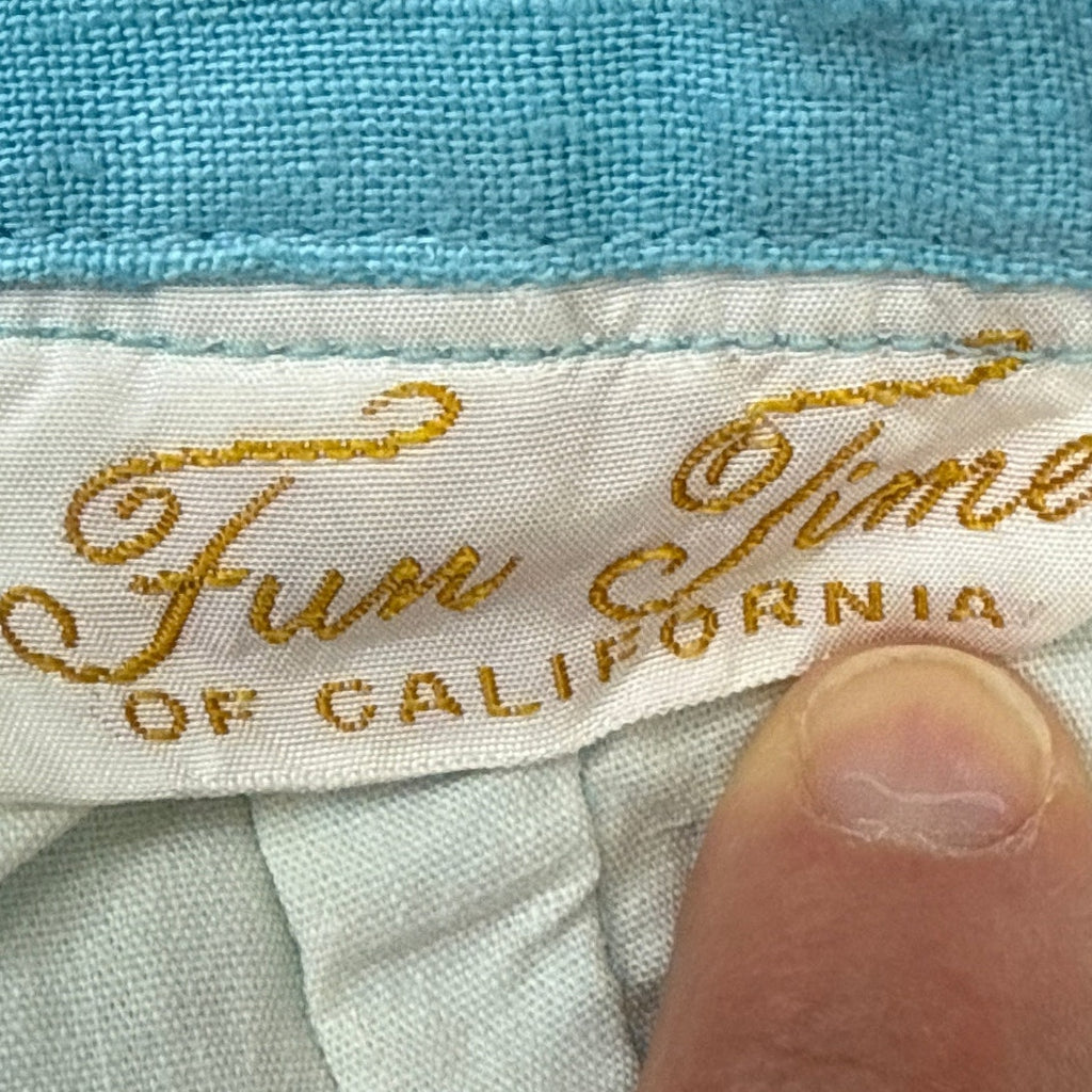 Vintage 60s Girls 8-10 Pants Light Blue Capri Tapered Slit Hem Cotton Blend