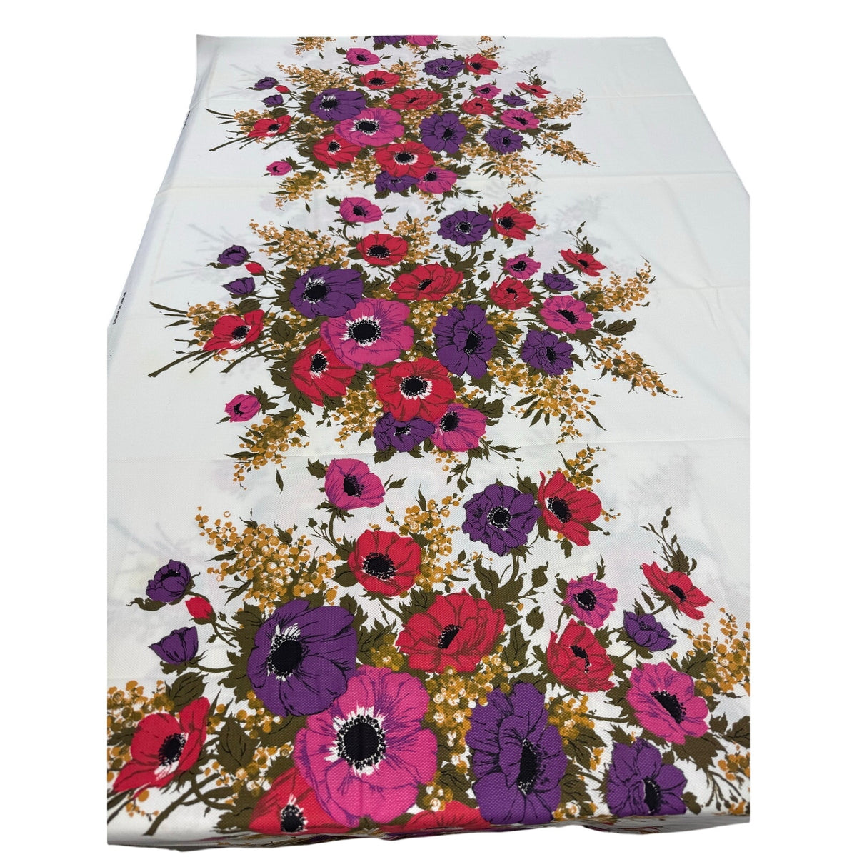Vintage 90s Fruit of the Loom Floral Fabric 3 9 Yards Purple Red Poppy 35 Wide