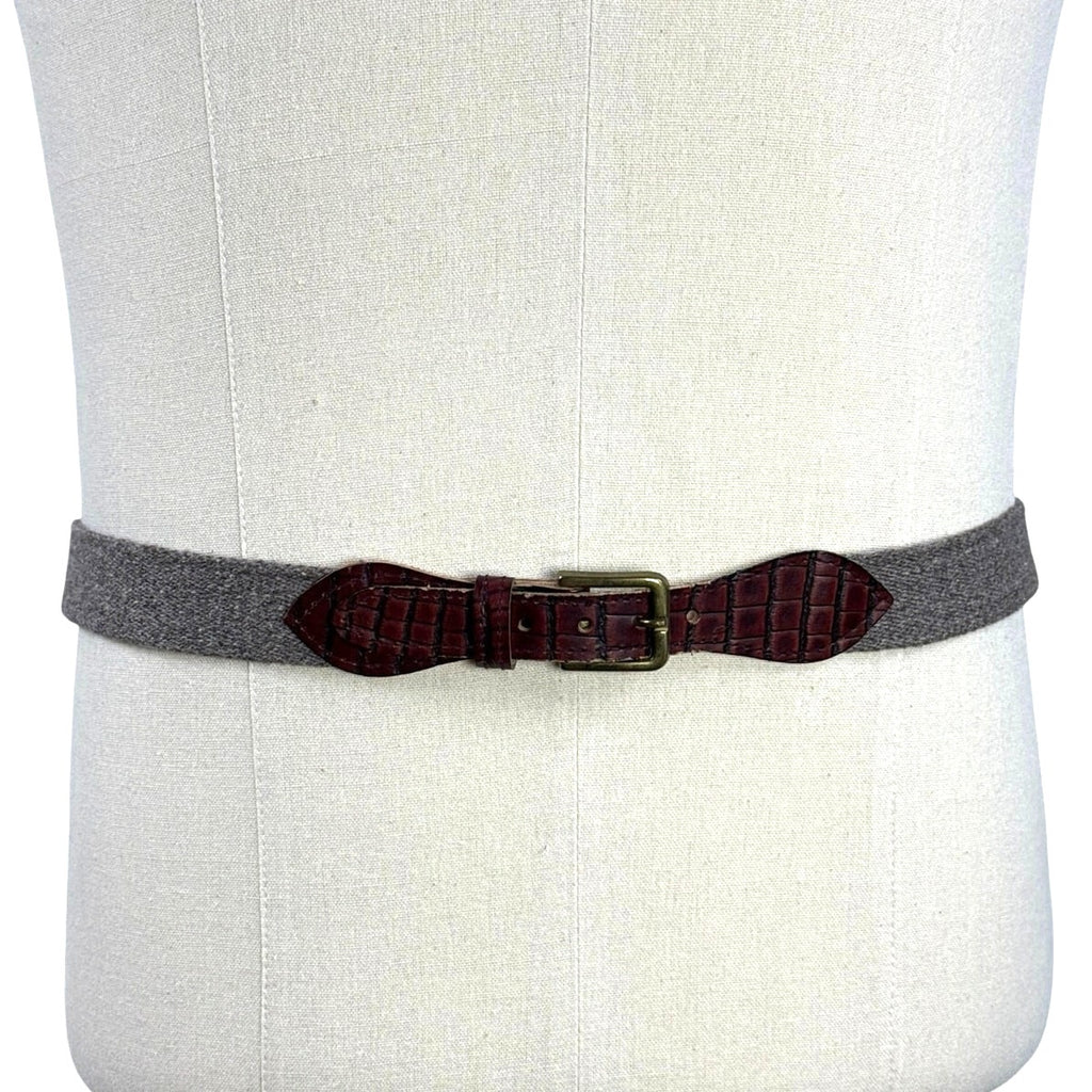 Vintage Dark Brown Embossed Belt with Gold Tone Buckle 33-35 Waist