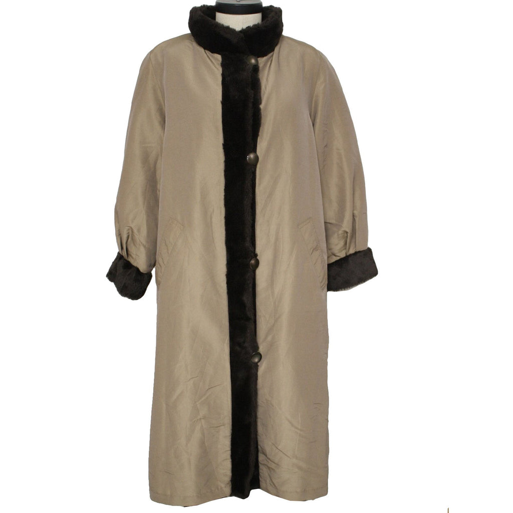 Vintage 70s Women’s Large Reversible Faux Fur / Tan Rain Jacket Water Resistant