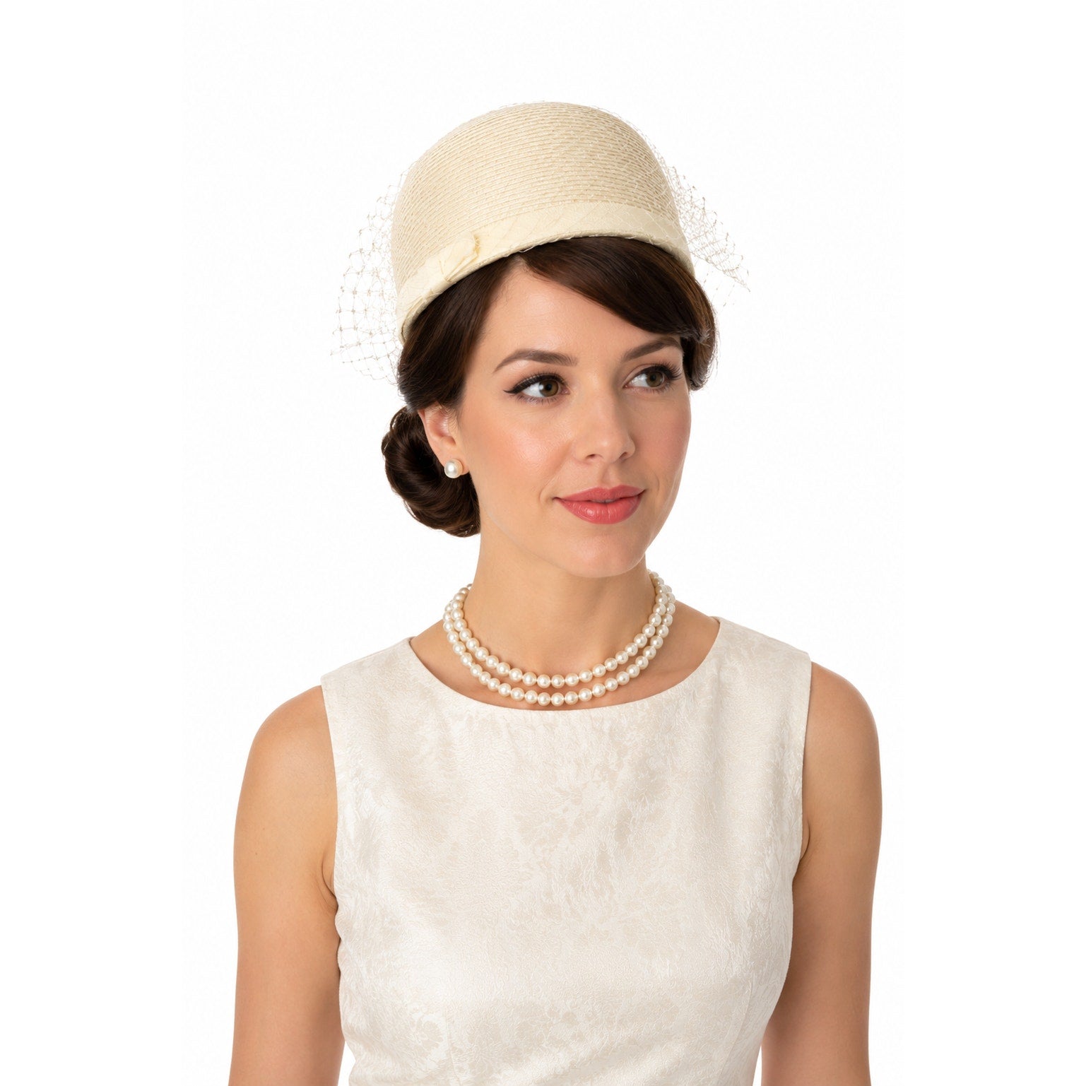 Vintage 1960s Ivory Pillbox Hat with Veil Mod Wedding Cocktail Cap