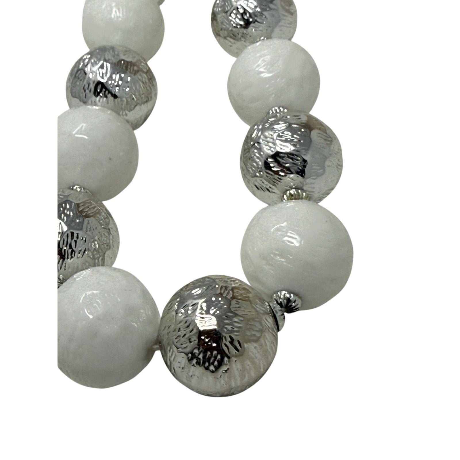 Vintage 90s Lucite White Silver Hammered Bead Choker Necklace 18.5"