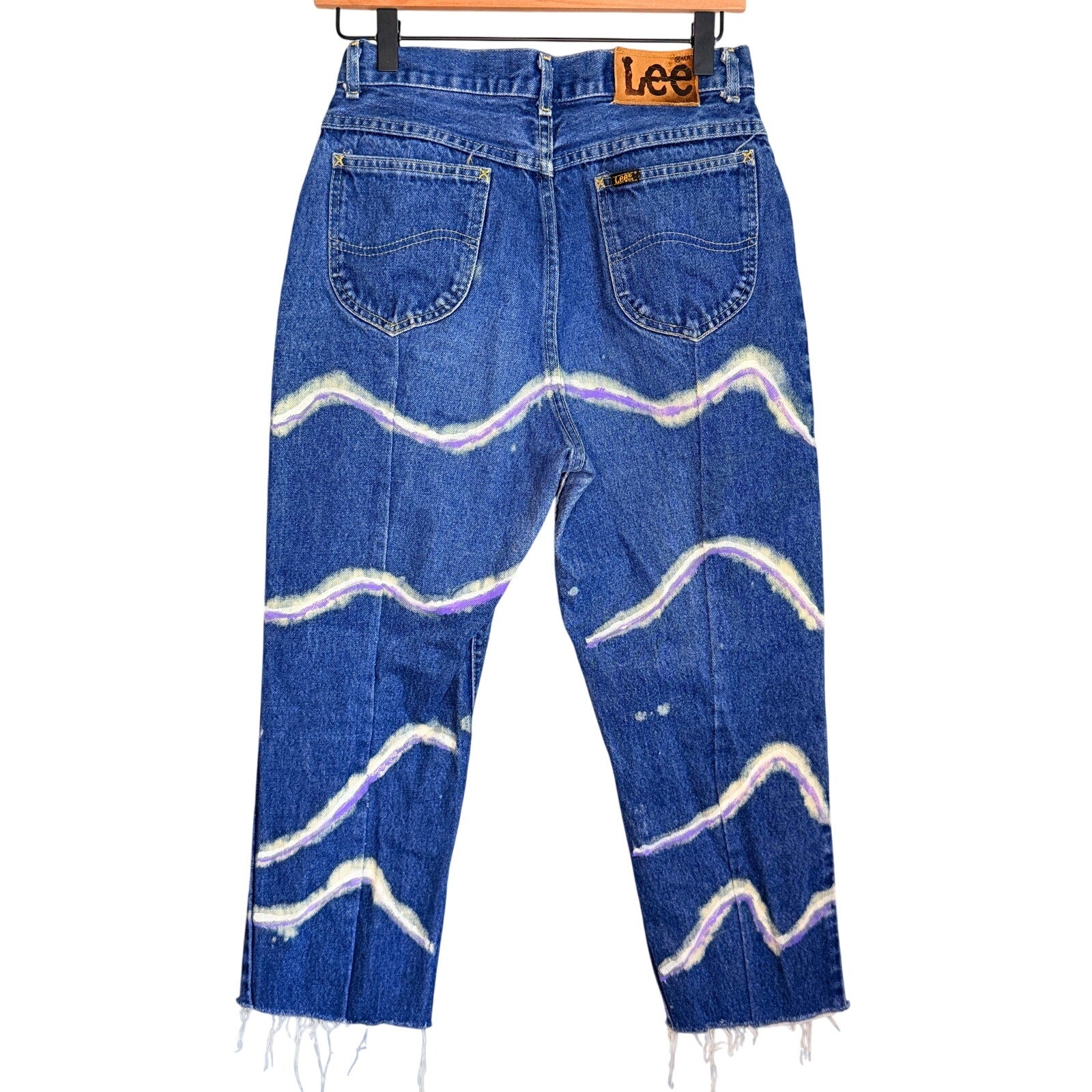Vintage Y2K Women's 28 Jeans Lee Lightning Bleach Cropped High Rise