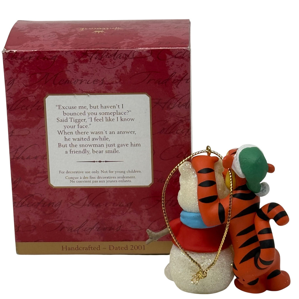 Hallmark 2001 A Familiar Face Winnie the Pooh & Tigger Ornament w/ Box