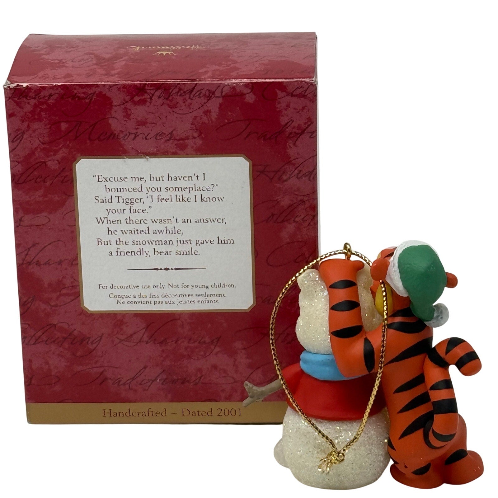 Hallmark 2001 A Familiar Face Winnie the Pooh & Tigger Ornament w/ Box