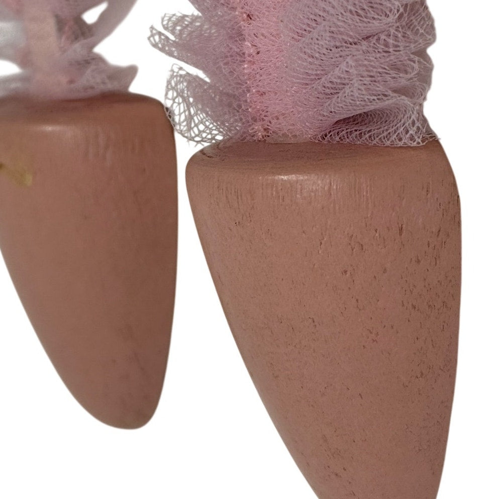 Vintage 1950s Pink Shoe Stretchers Keepers Floral Nylon Insert