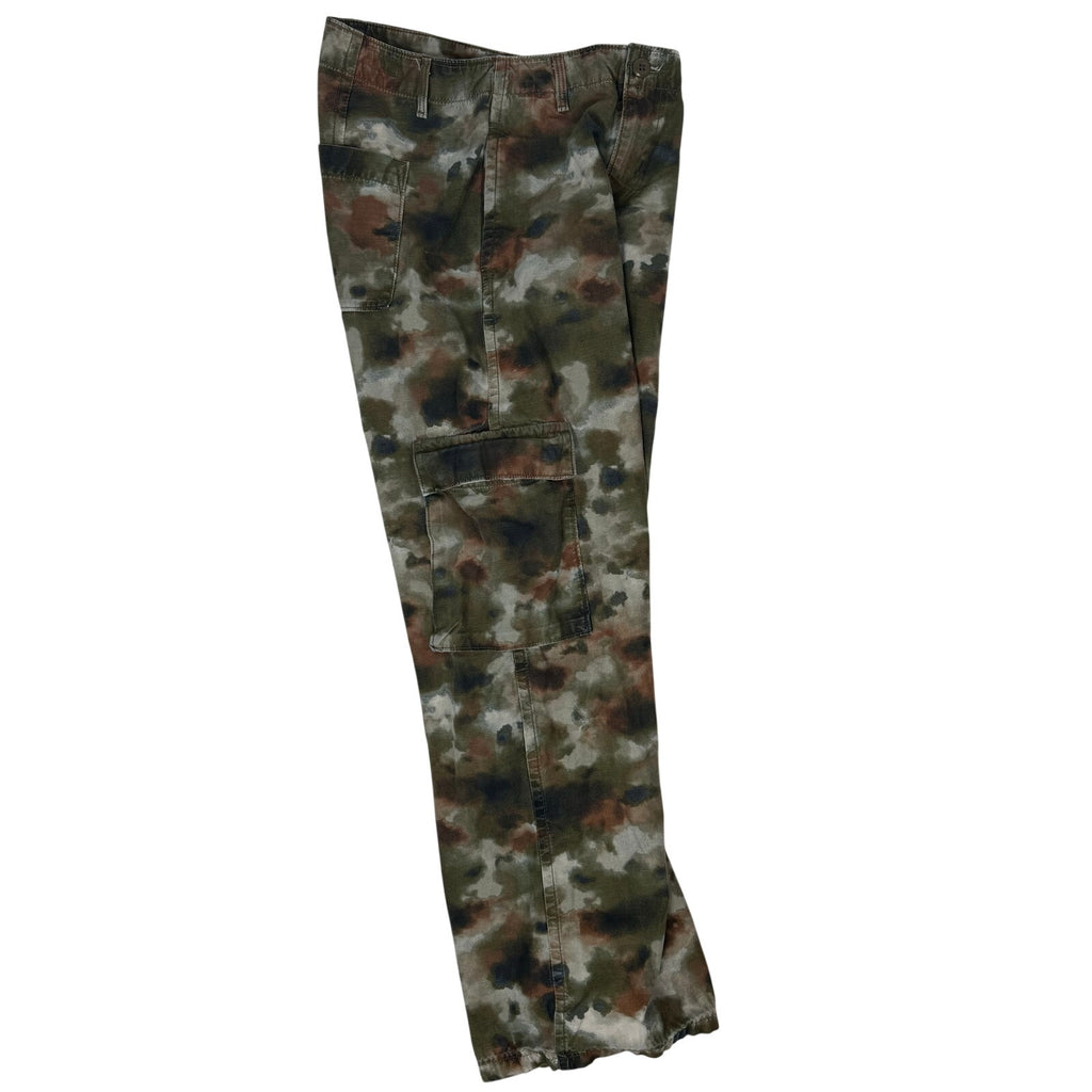 Womens Y2K Camo Pants