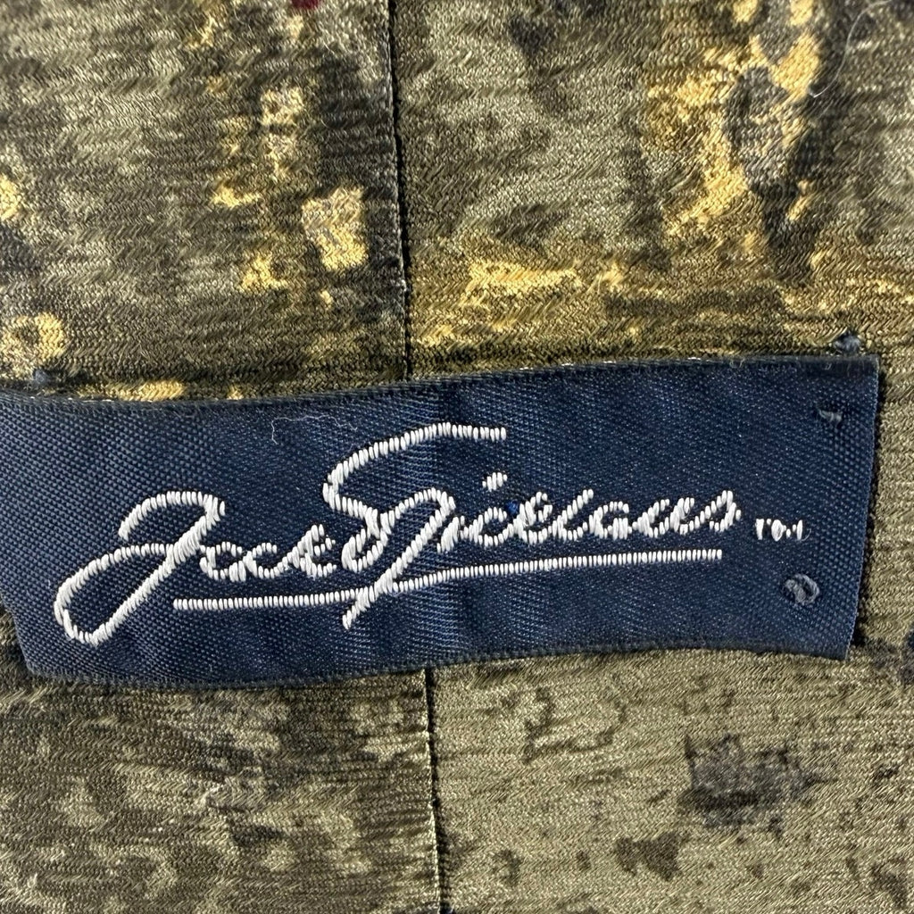 Jack Nicklaus Golf Tie Red Green Gold Made in USA 57.5” x 4”