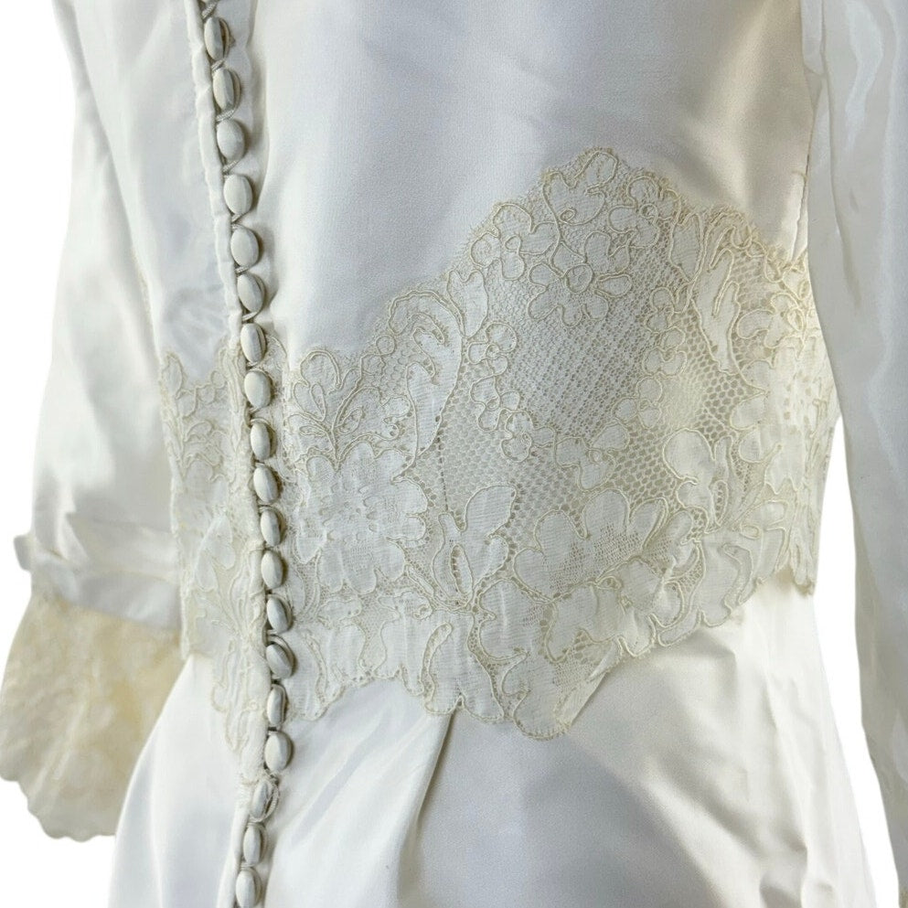 Vintage 1960s Women's XS Alfred Angelo Satin Lace Wedding Dress w Train