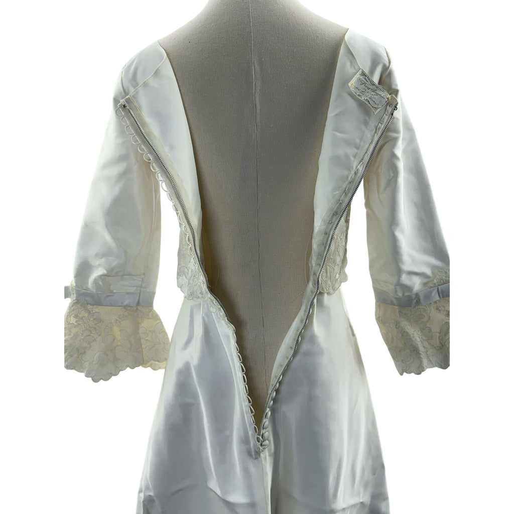 Vintage 1960s Women's XS Alfred Angelo Satin Lace Wedding Dress w Train