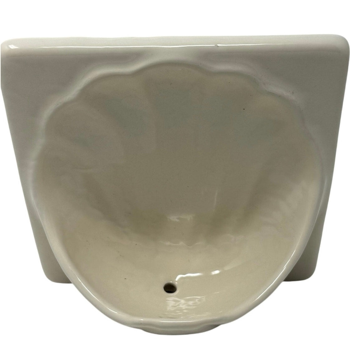Vintage 60s Off White Shell Soap Dish Wall Mount Ceramic Drain Hole USA