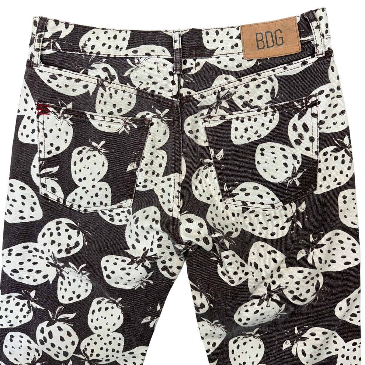 BDG Strawberry Print Bootcut Jeans Women’s 28 Y2K 90s Style Denim
