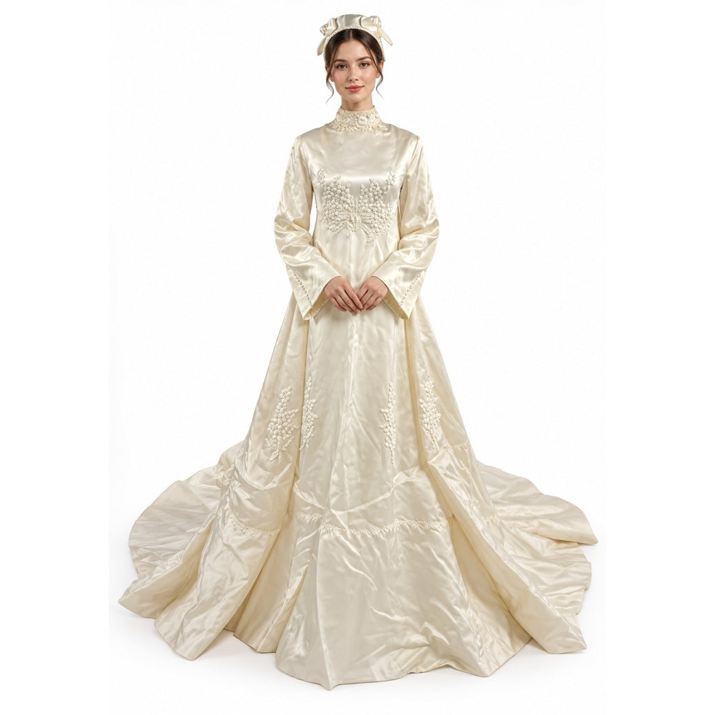 Vintage 1960s William Cahill Ivory Satin Wedding Dress Train Women's XS
