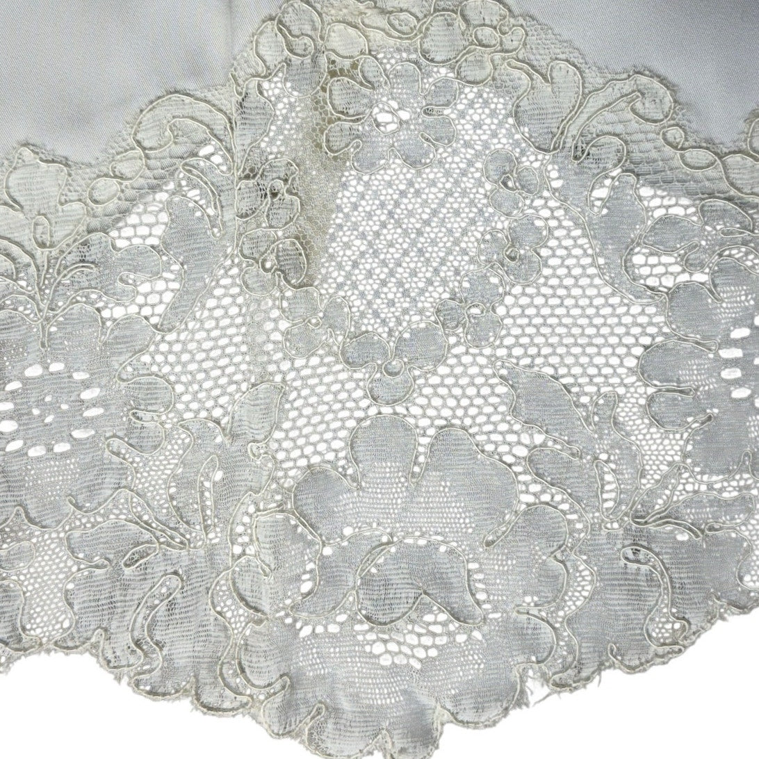 Vintage 1960s Women's XS Alfred Angelo Satin Lace Wedding Dress w Train