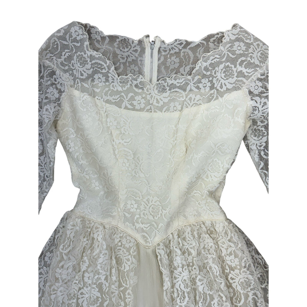 Vintage 1960s White Lace Wedding Dress Long Sleeve Floor Length XS S