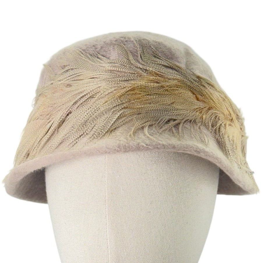 Vintage 1960s Beige Feather Cloche Bucket Hat Women’s Size 7.5