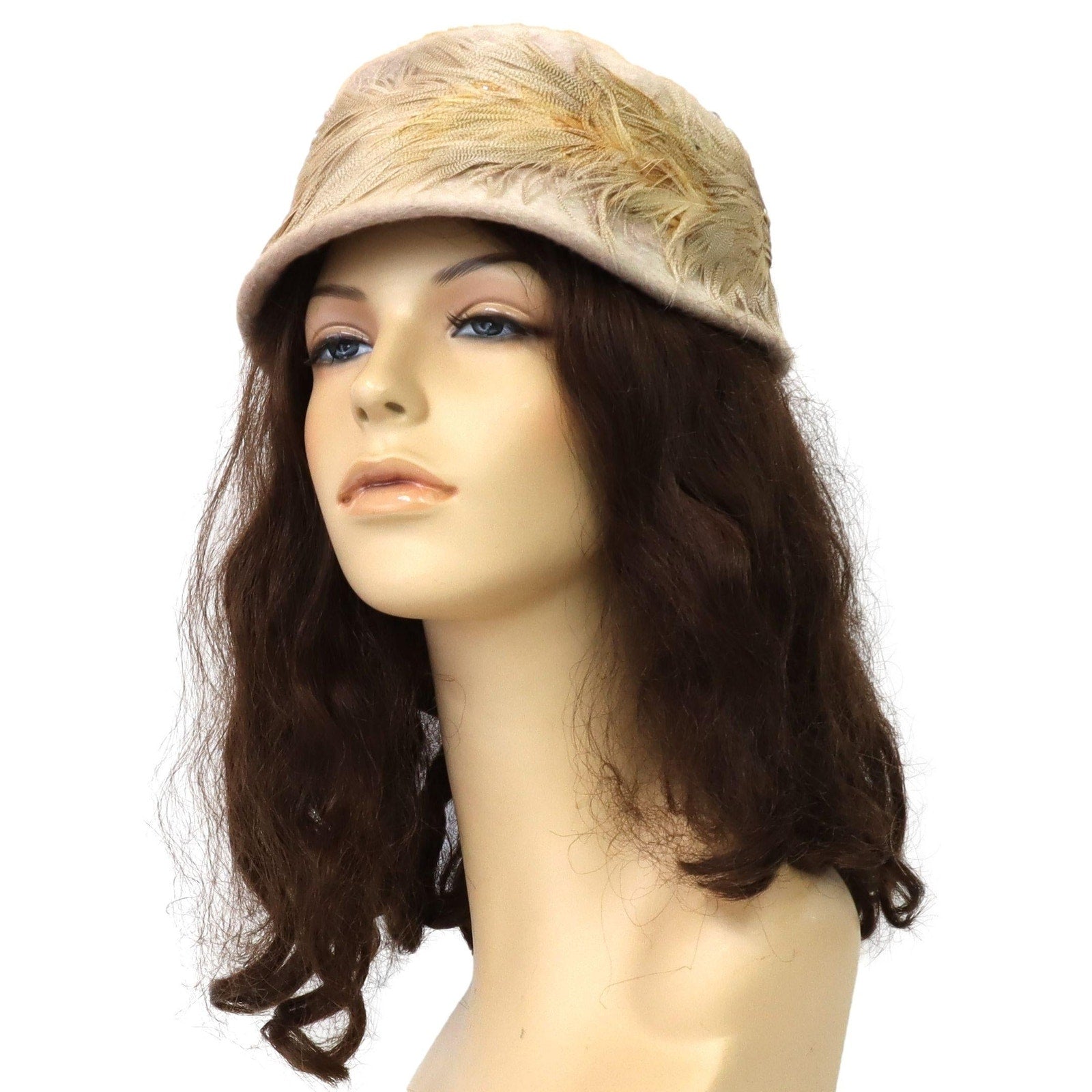 Vintage 1960s Beige Feather Cloche Bucket Hat Women’s Size 7.5