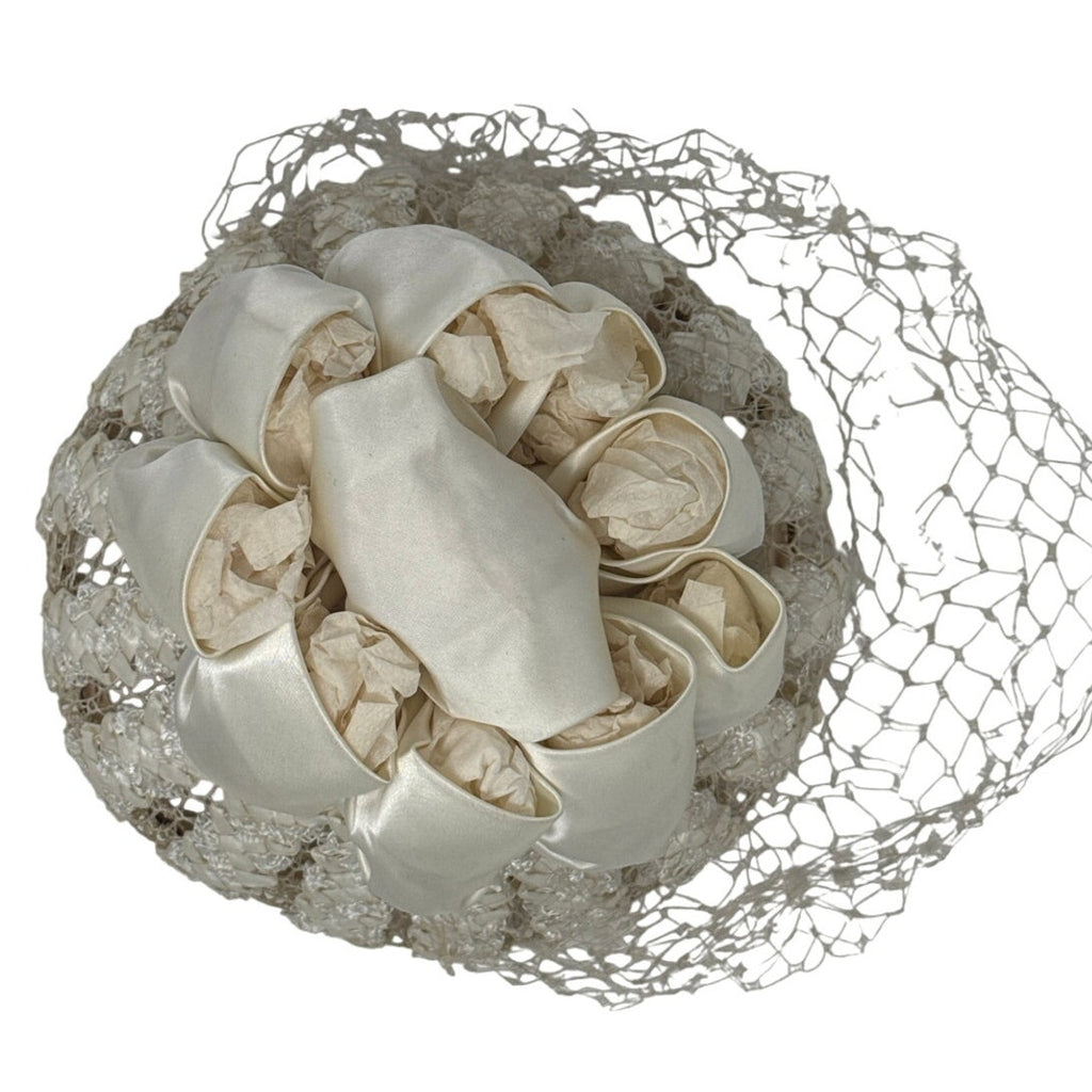 Vintage 1950s Modern Miss White Veiled Raffia Cocktail Hat Fascinator