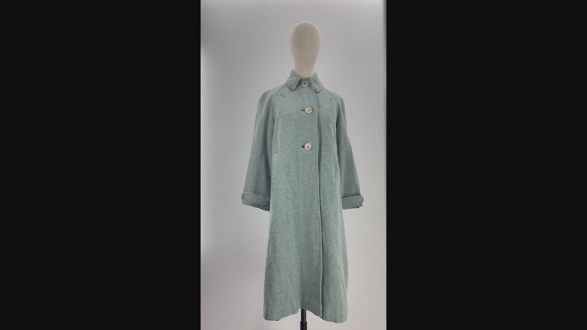 Vintage 1950s Women's Medium Aqua Green Gray Tweed Wool Coat A-Line 40 Bust